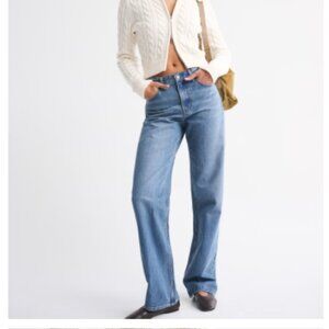 Abercrombie High Rise Loose Wide Leg Jean Medium Marble Color Wash size 26